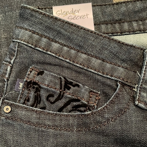 Lee jeans, size 12 M, NWT - Picture 5 of 7